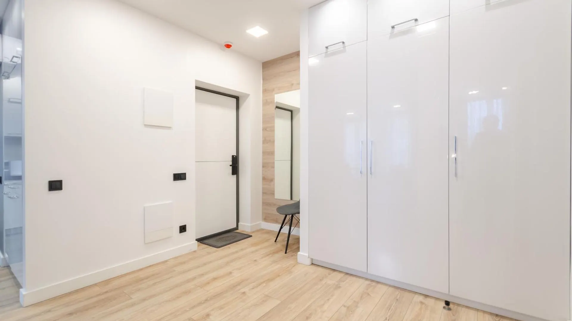 Petrovdom Apartments 17-190 In Rc New York Concept House, Antonovycha 74 Kiev